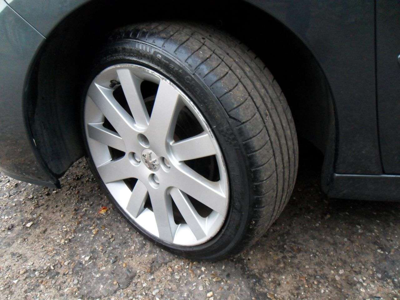 2010 PEUGEOT 207 2010 PEUGEOT 207