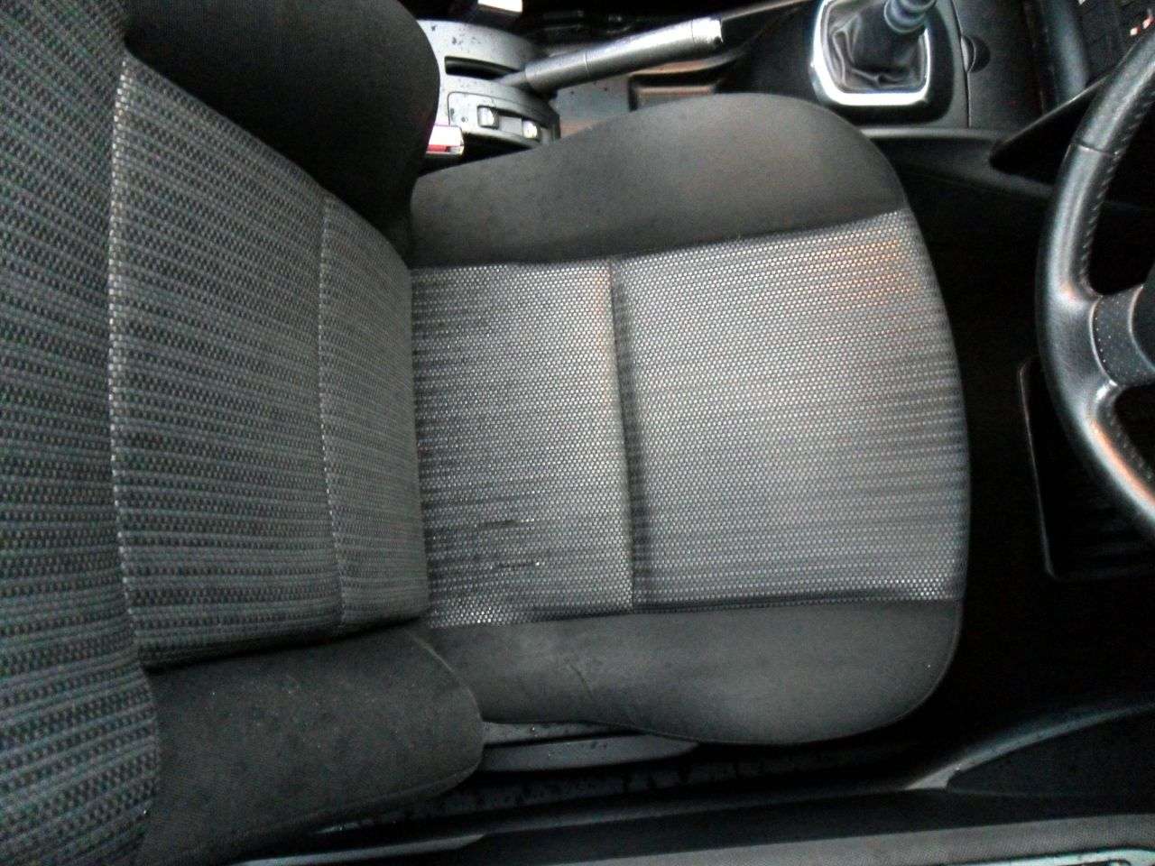 2010 PEUGEOT 207 2010 PEUGEOT 207