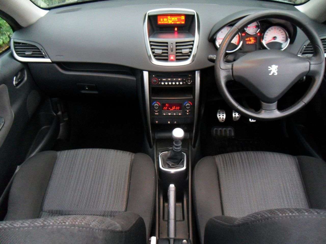 2010 PEUGEOT 207 2010 PEUGEOT 207