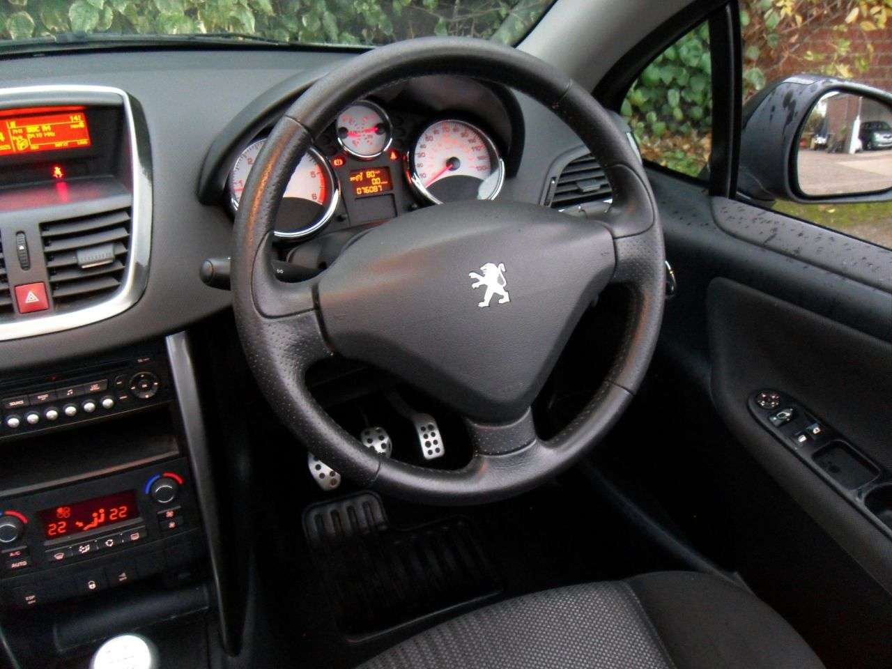 2010 PEUGEOT 207 2010 PEUGEOT 207