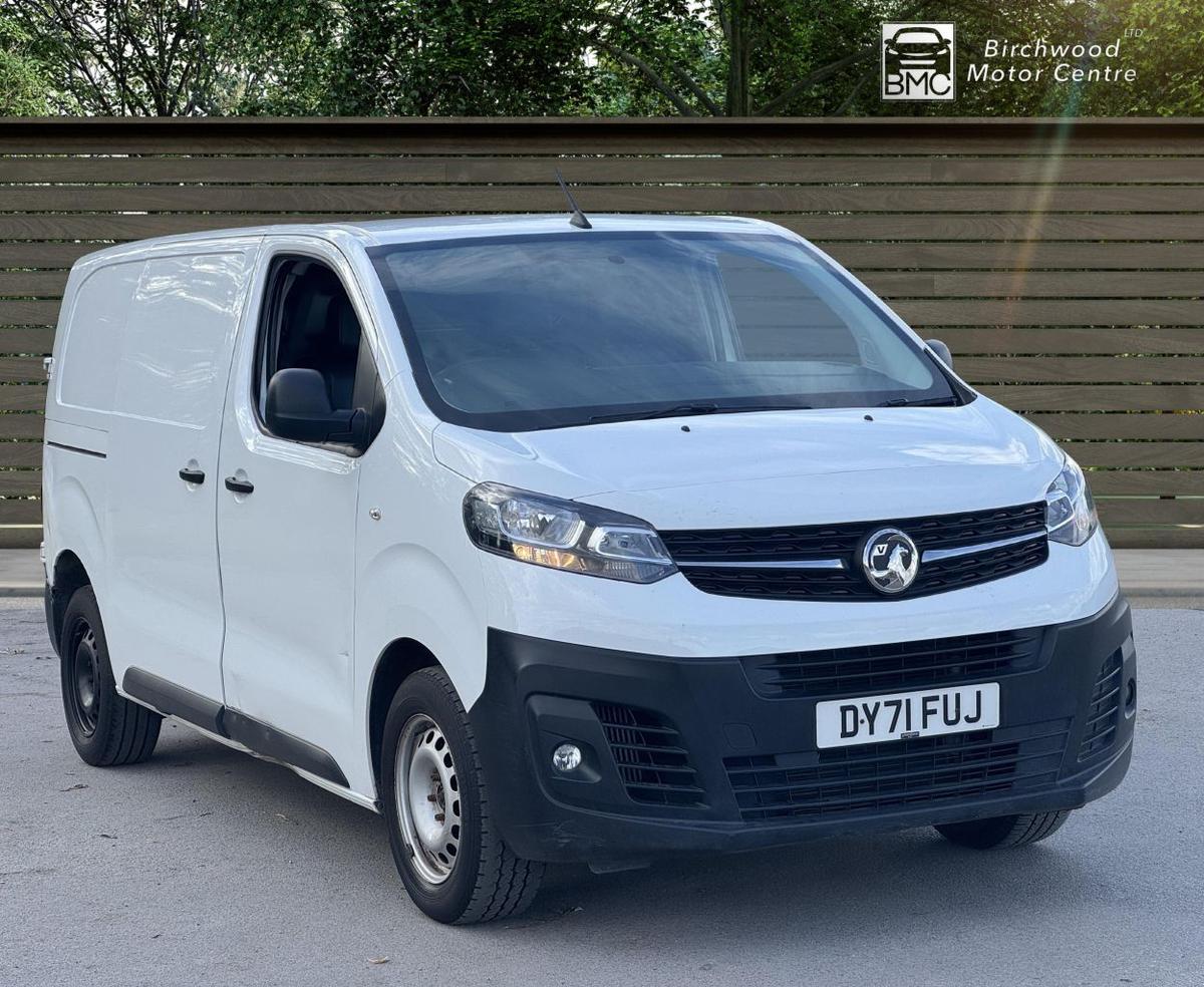 Check out this Vauxhall Vivaro 2021 Diesel Manual