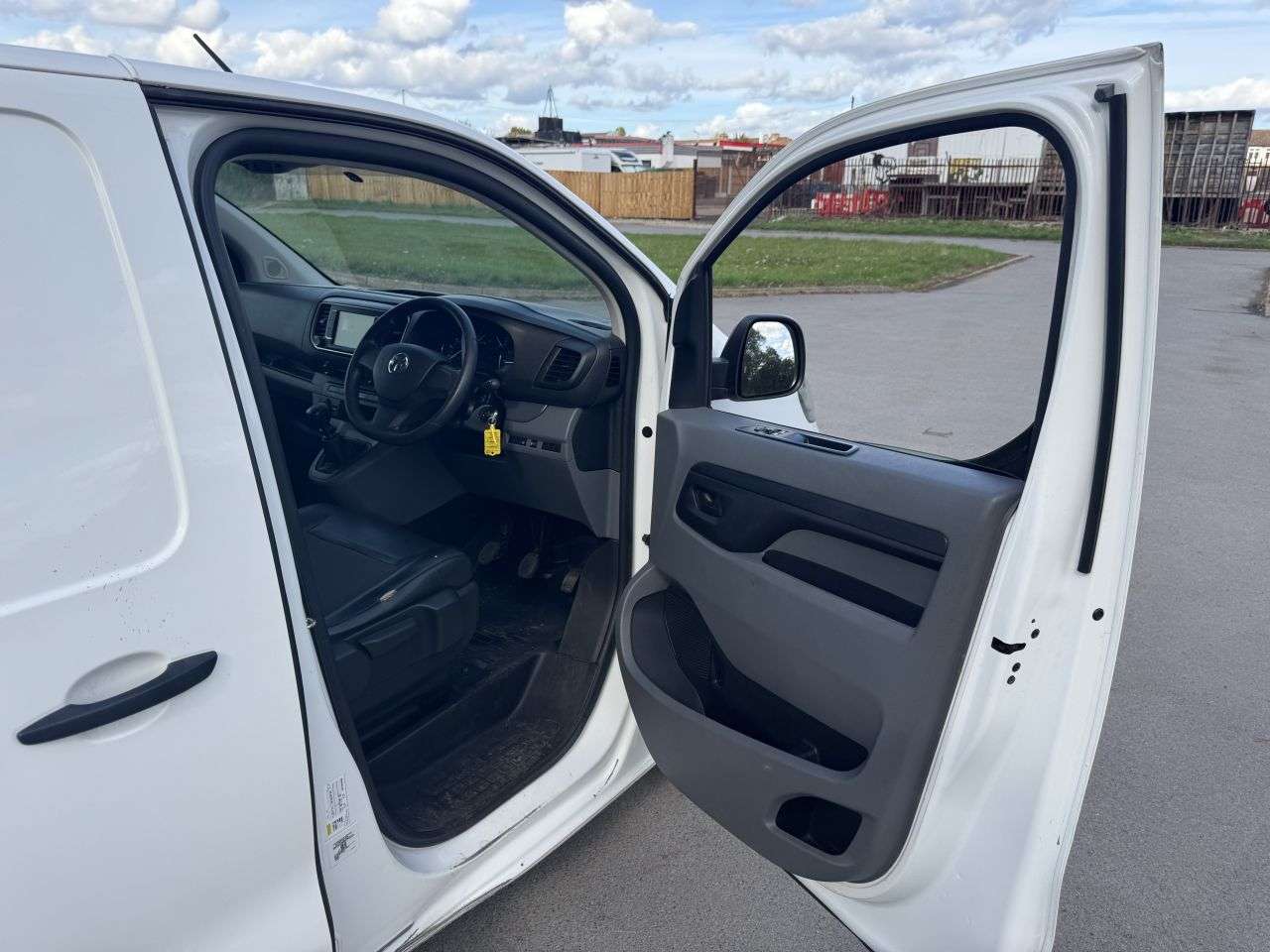 2021 VAUXHALL VIVARO 2021 VAUXHALL VIVARO