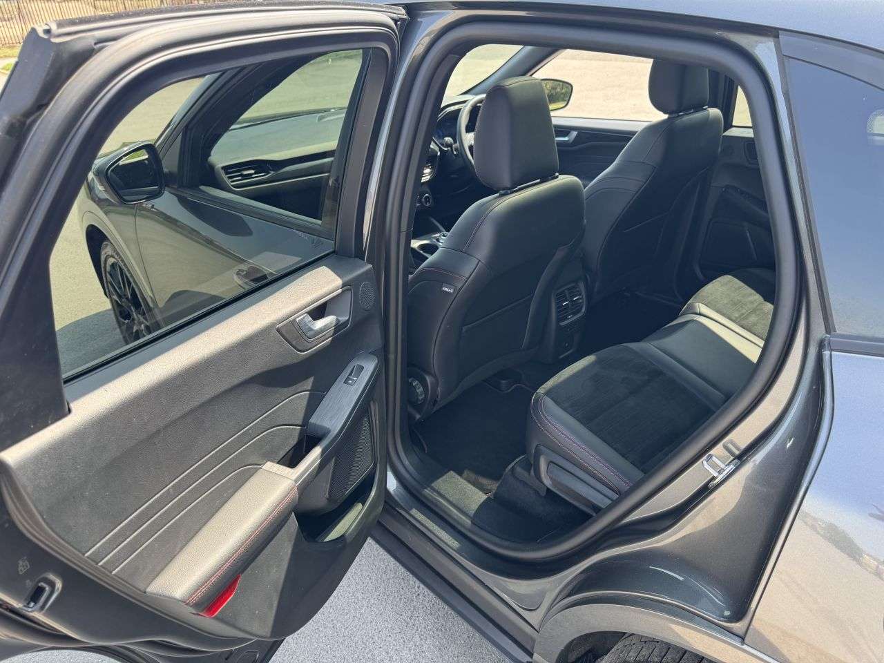 2023 FORD KUGA 2023 FORD KUGA