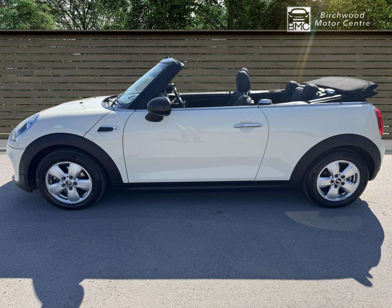 2016 MINI CONVERTIBLE 2016 MINI CONVERTIBLE