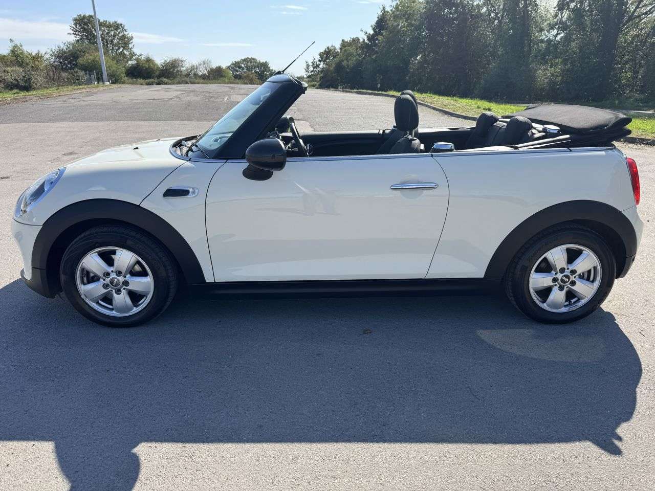 2016 MINI CONVERTIBLE 2016 MINI CONVERTIBLE