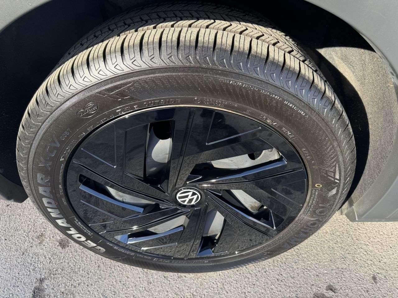 2021 VOLKSWAGEN ID.4 2021 VOLKSWAGEN ID.4