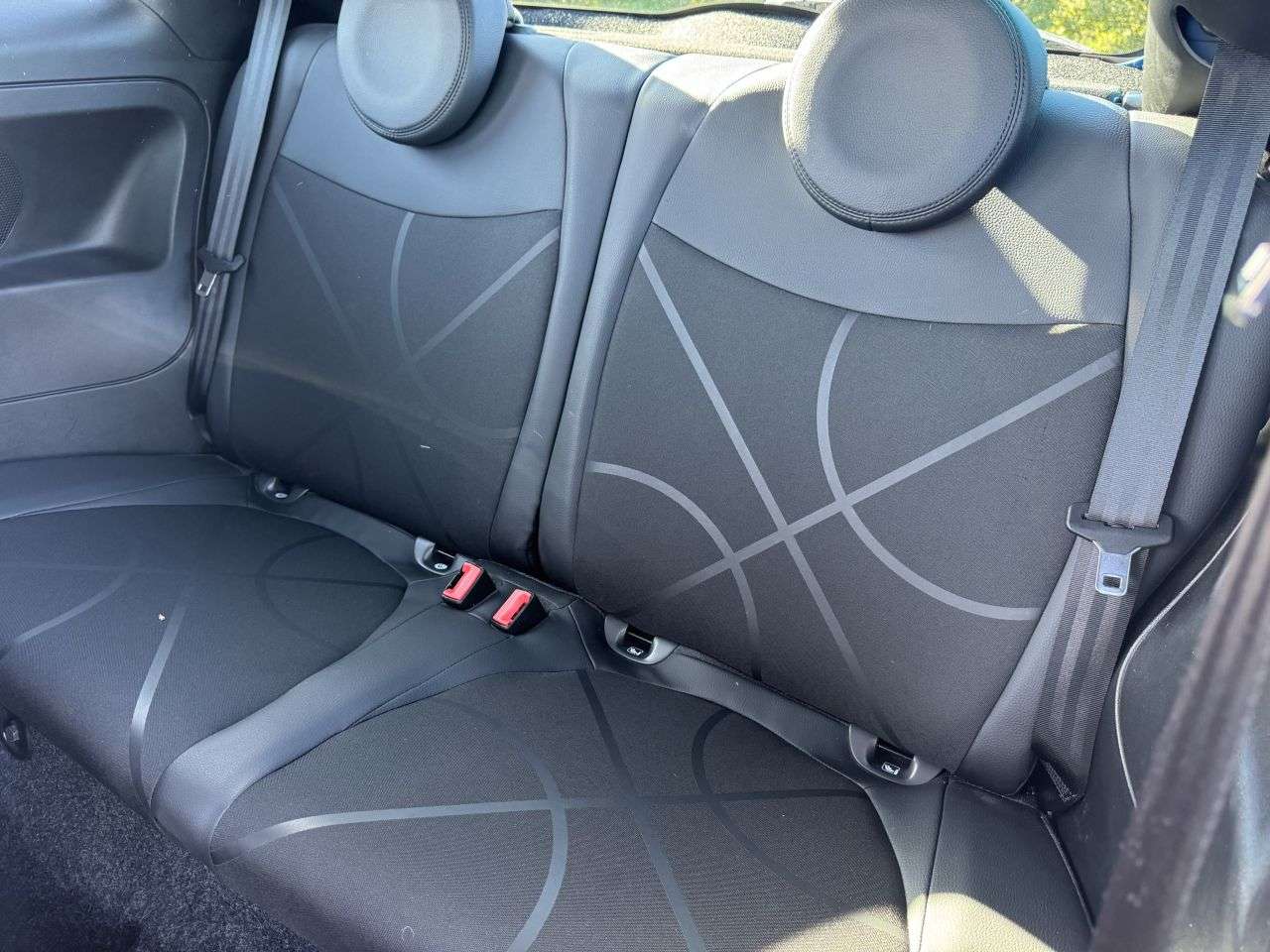 2017 FIAT 500 2017 FIAT 500