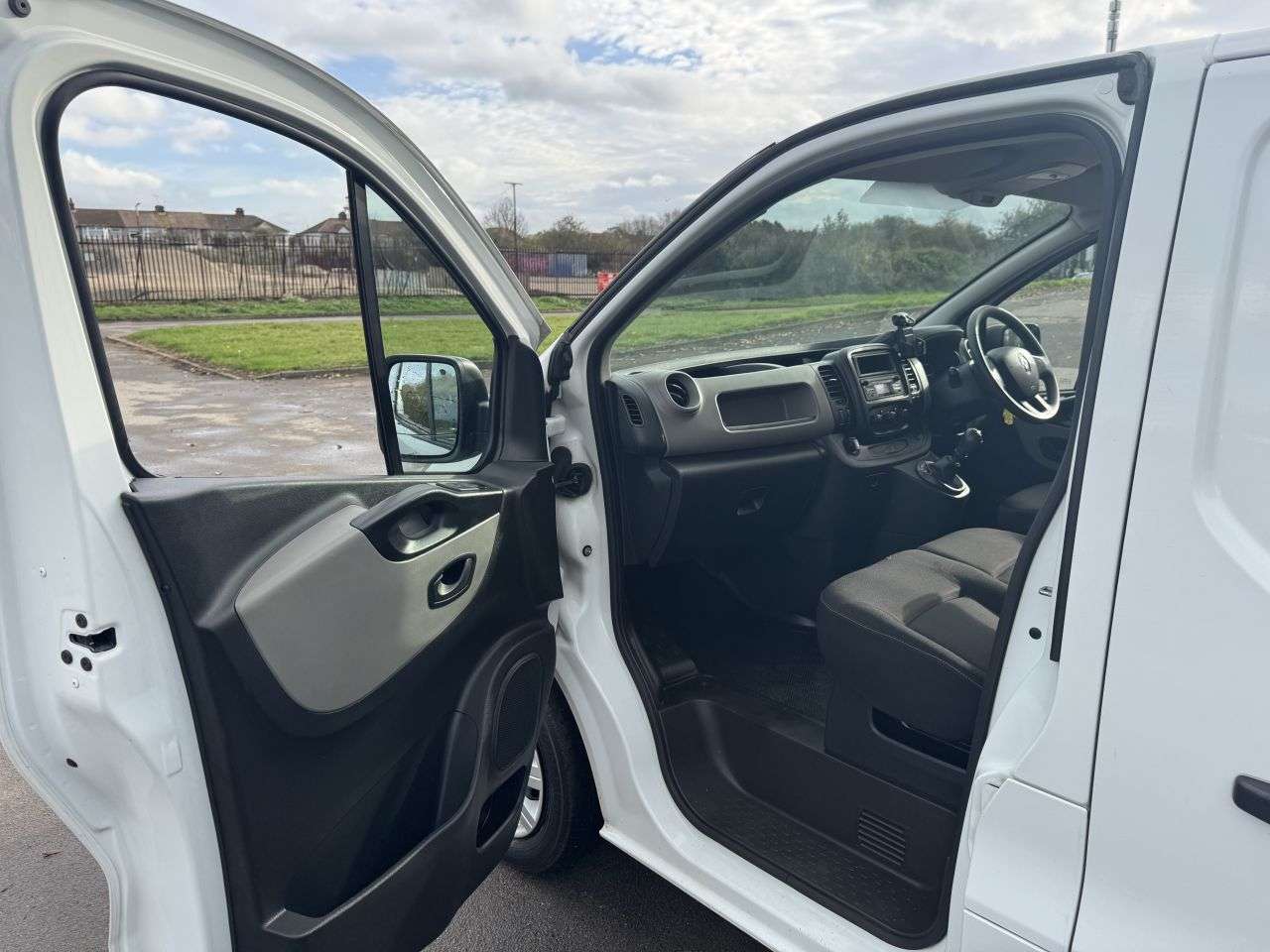 2019 RENAULT TRAFIC 2019 RENAULT TRAFIC