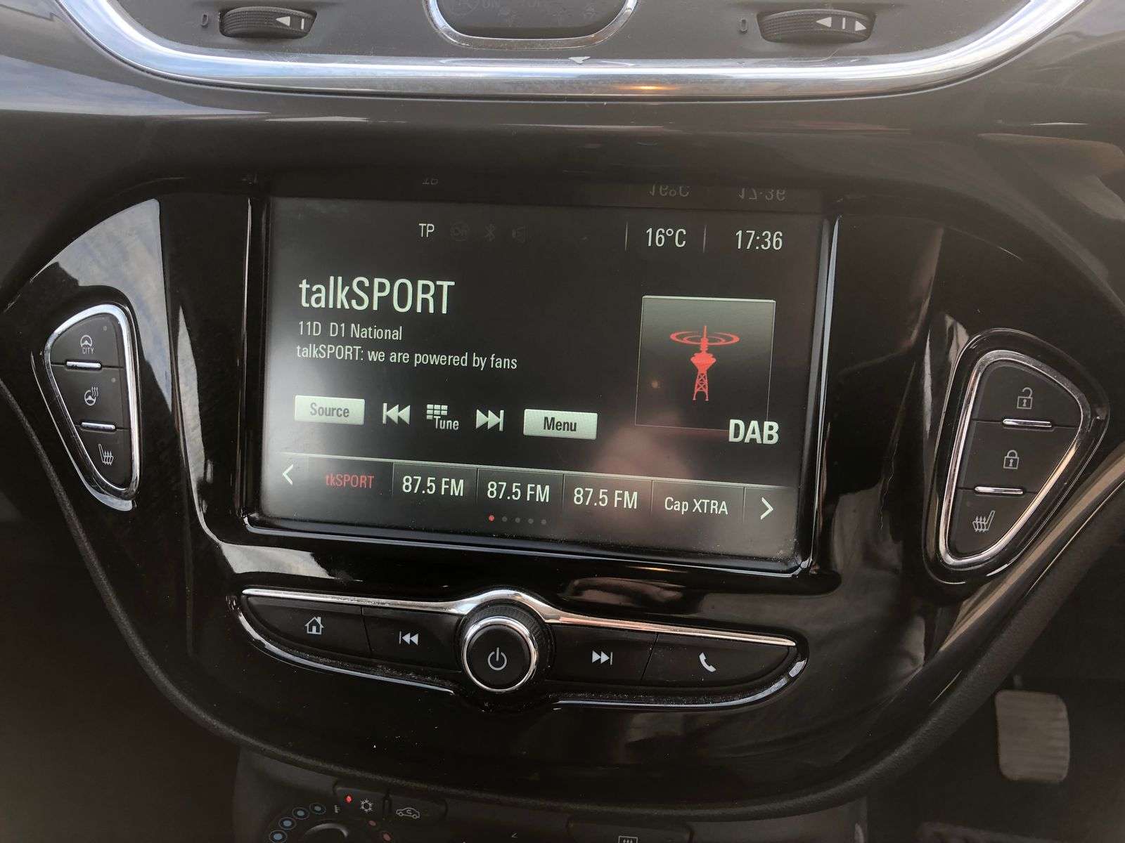 2016 VAUXHALL CORSA 2016 VAUXHALL CORSA