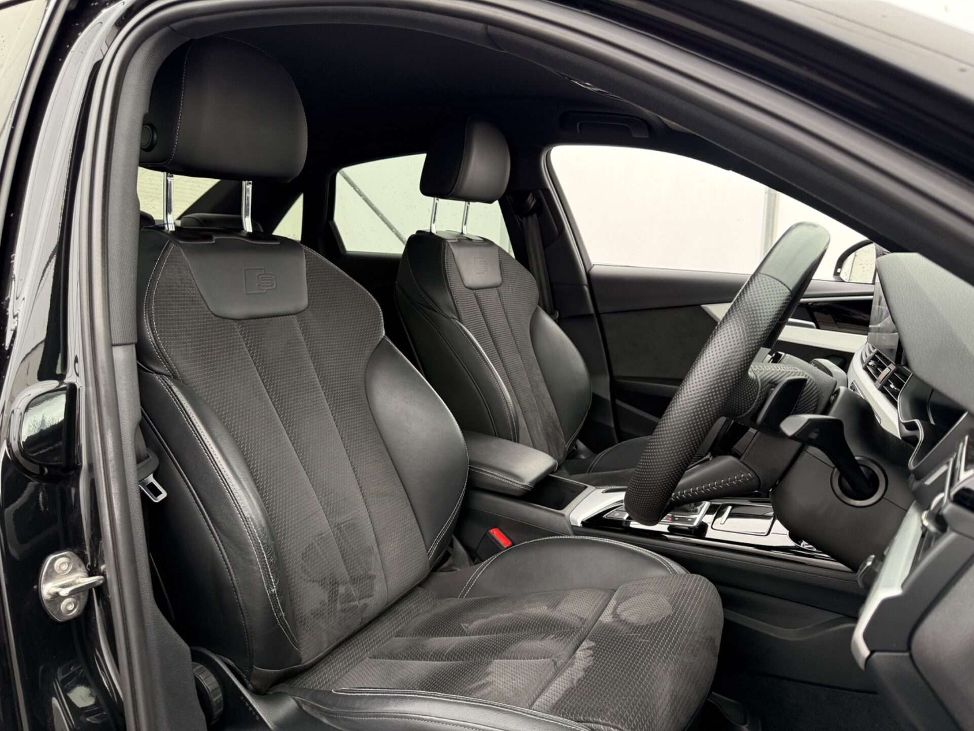 2020 AUDI A4 2020 AUDI A4