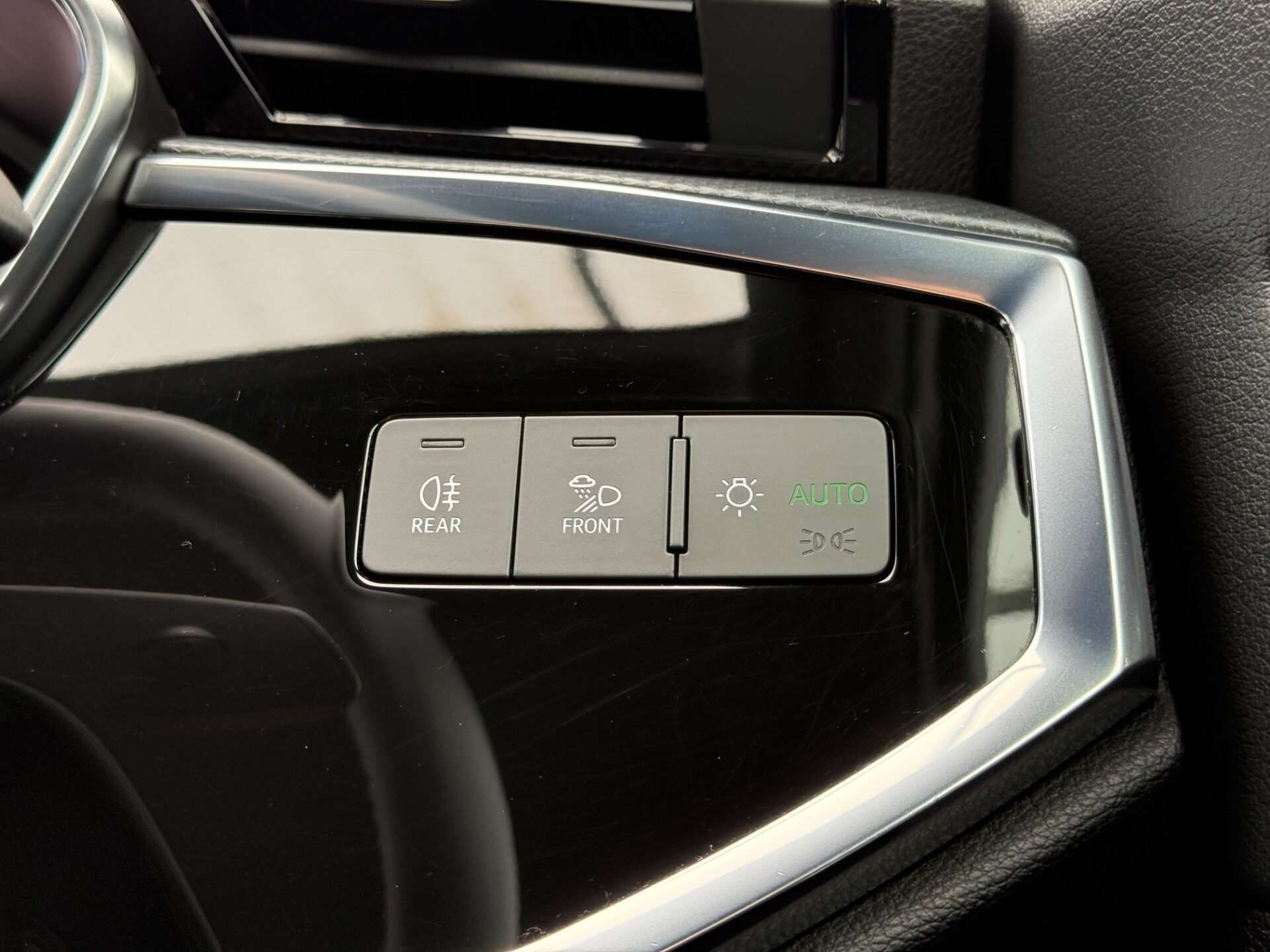 2019 AUDI Q3 2019 AUDI Q3