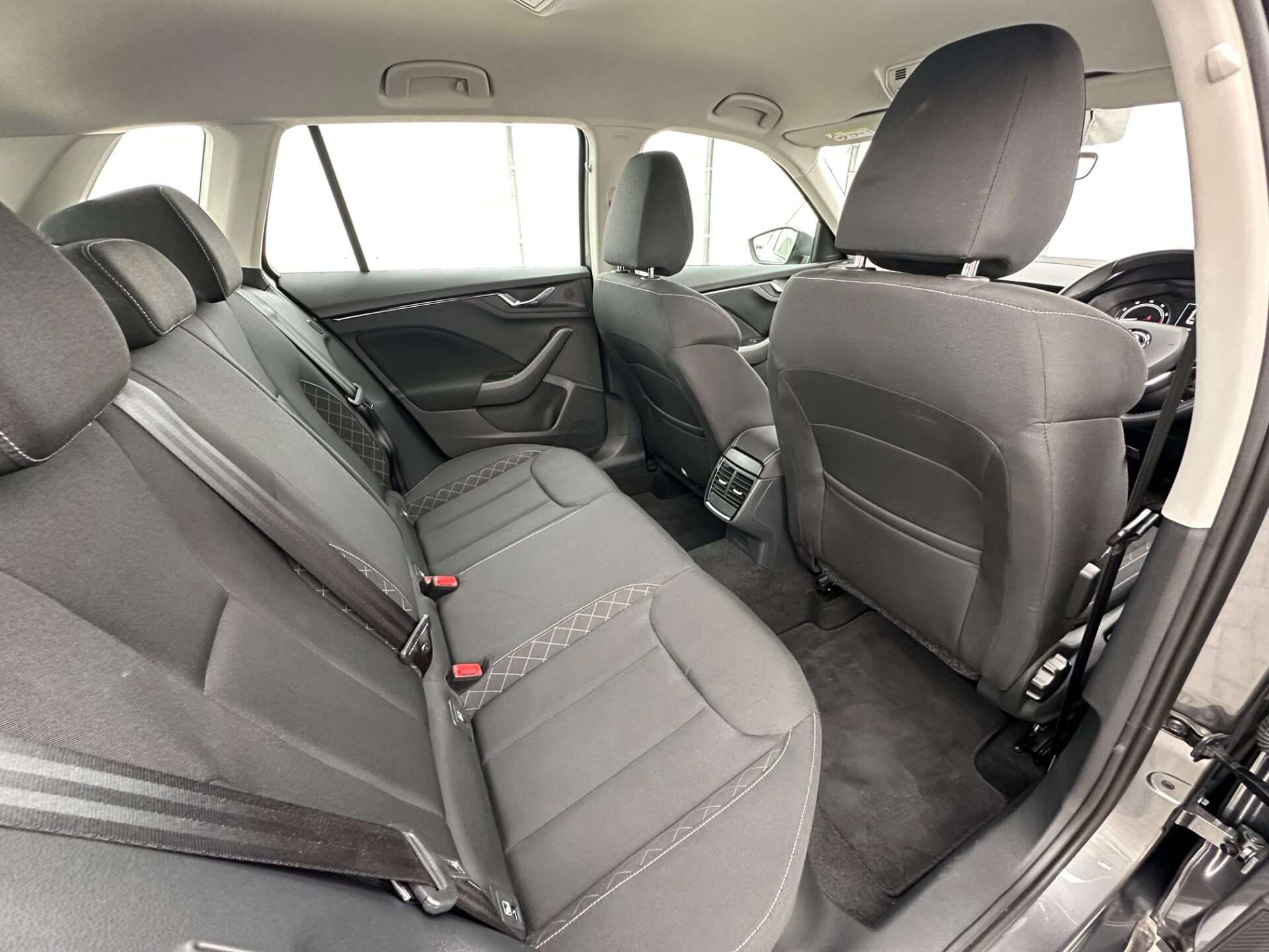 2023 SKODA KAMIQ 2023 SKODA KAMIQ