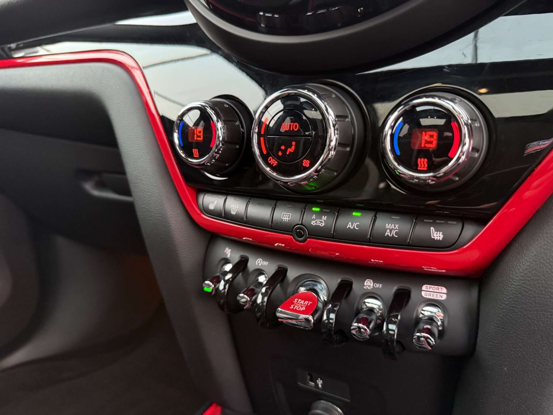 2019 MINI COUNTRYMAN 2019 MINI COUNTRYMAN