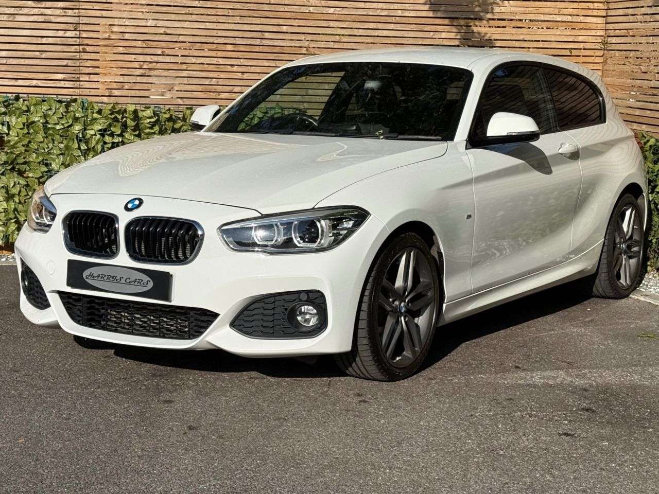 2017 BMW 1 SERIES 2017 BMW 1 SERIES