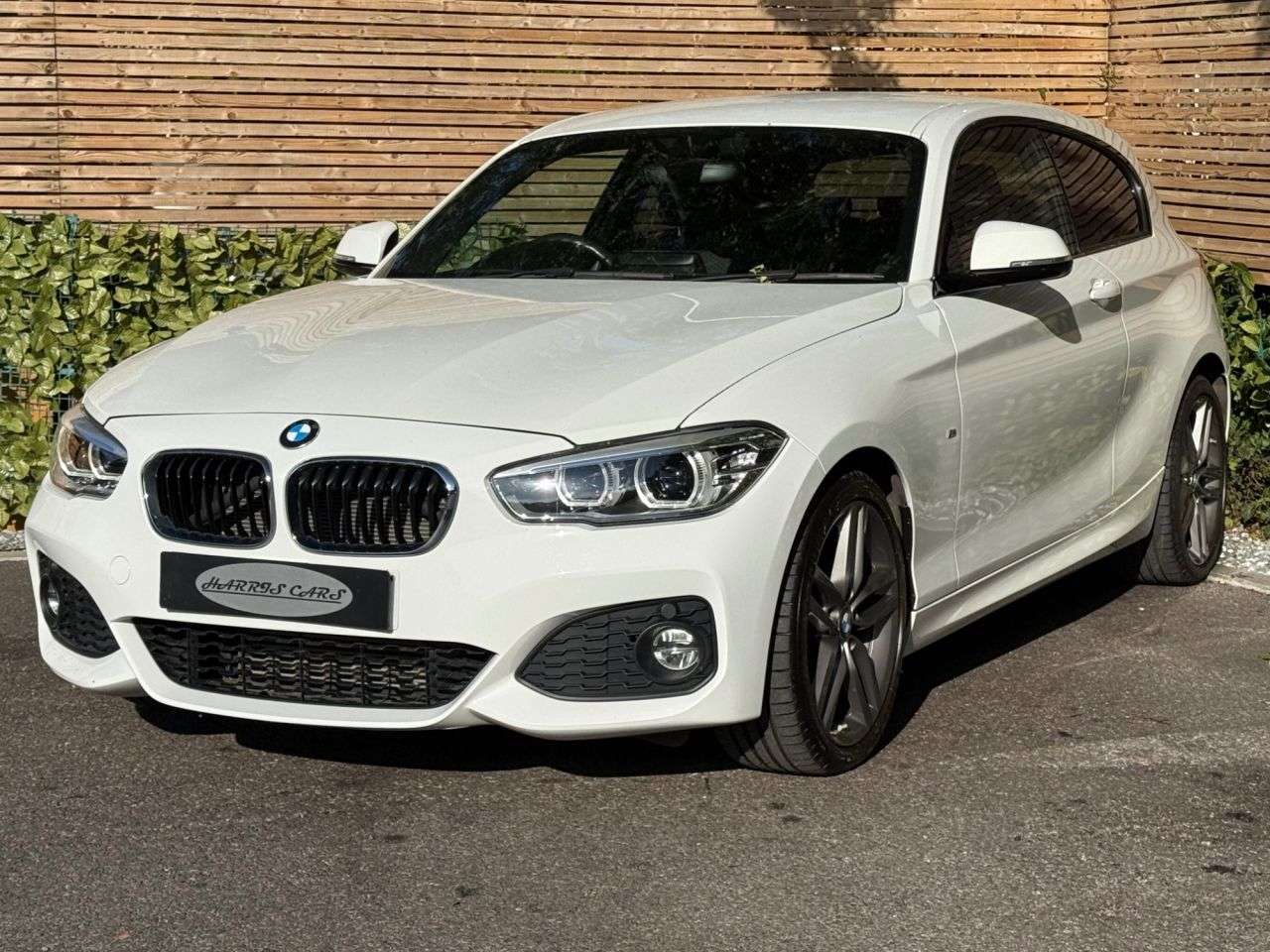 2017 BMW 1 SERIES 2017 BMW 1 SERIES