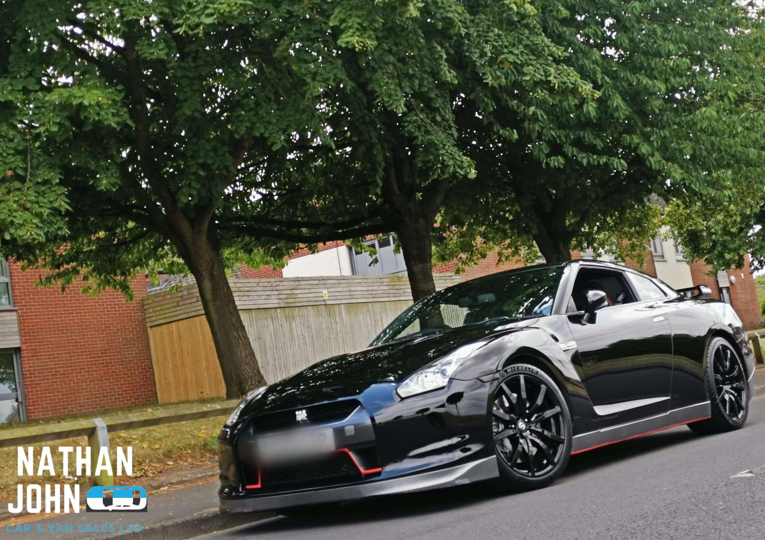 2009 NISSAN GT-R 2009 NISSAN GT-R