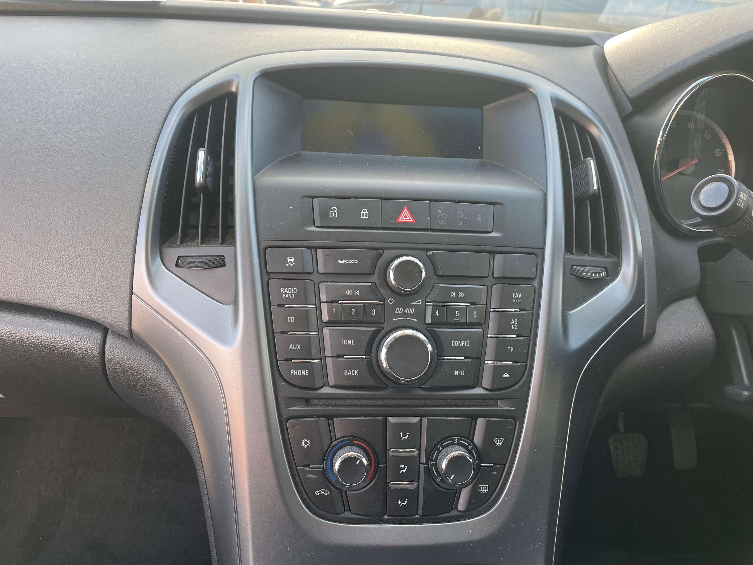 2012 VAUXHALL ASTRA 2012 VAUXHALL ASTRA