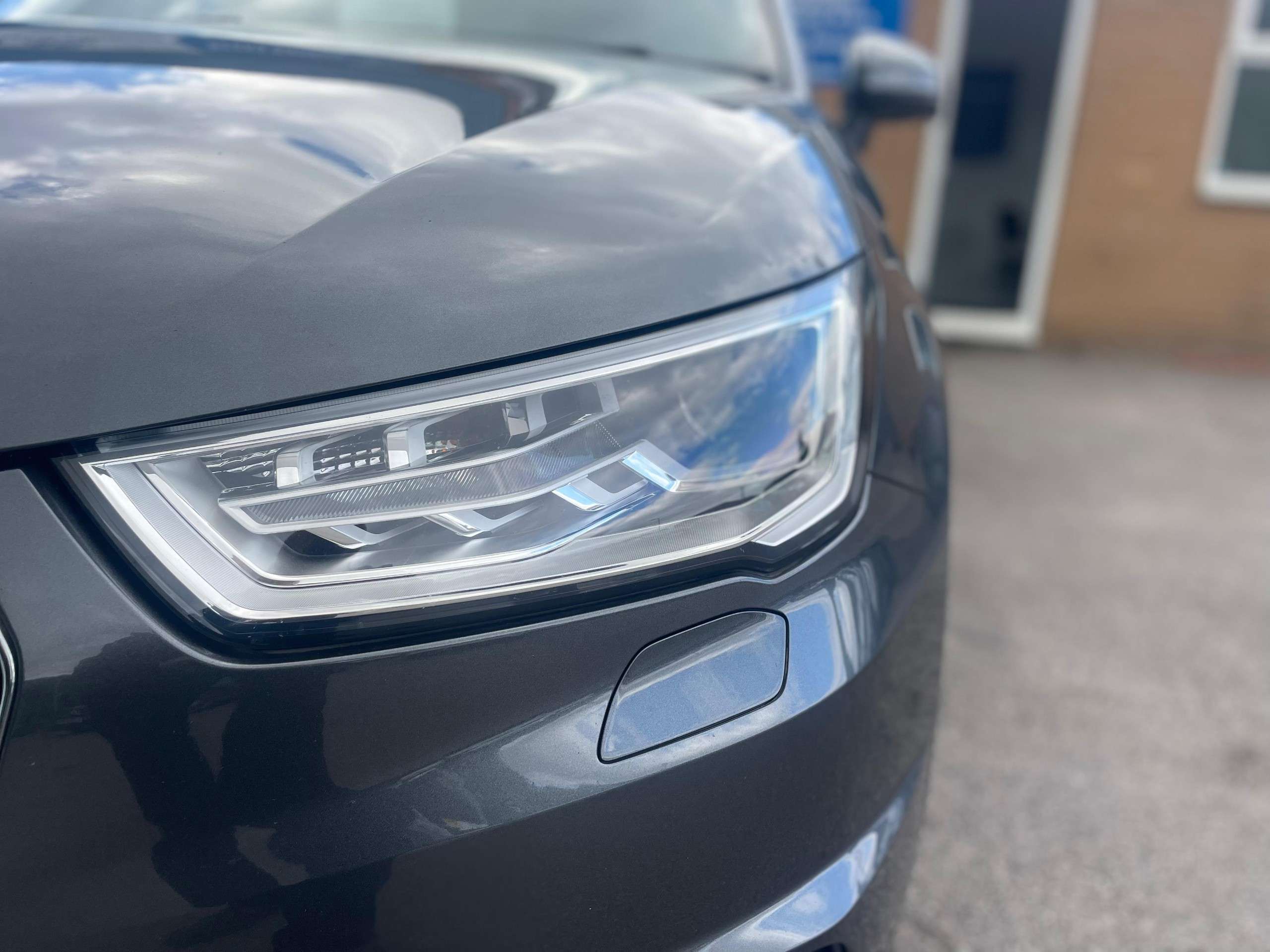 2018 AUDI A1 2018 AUDI A1