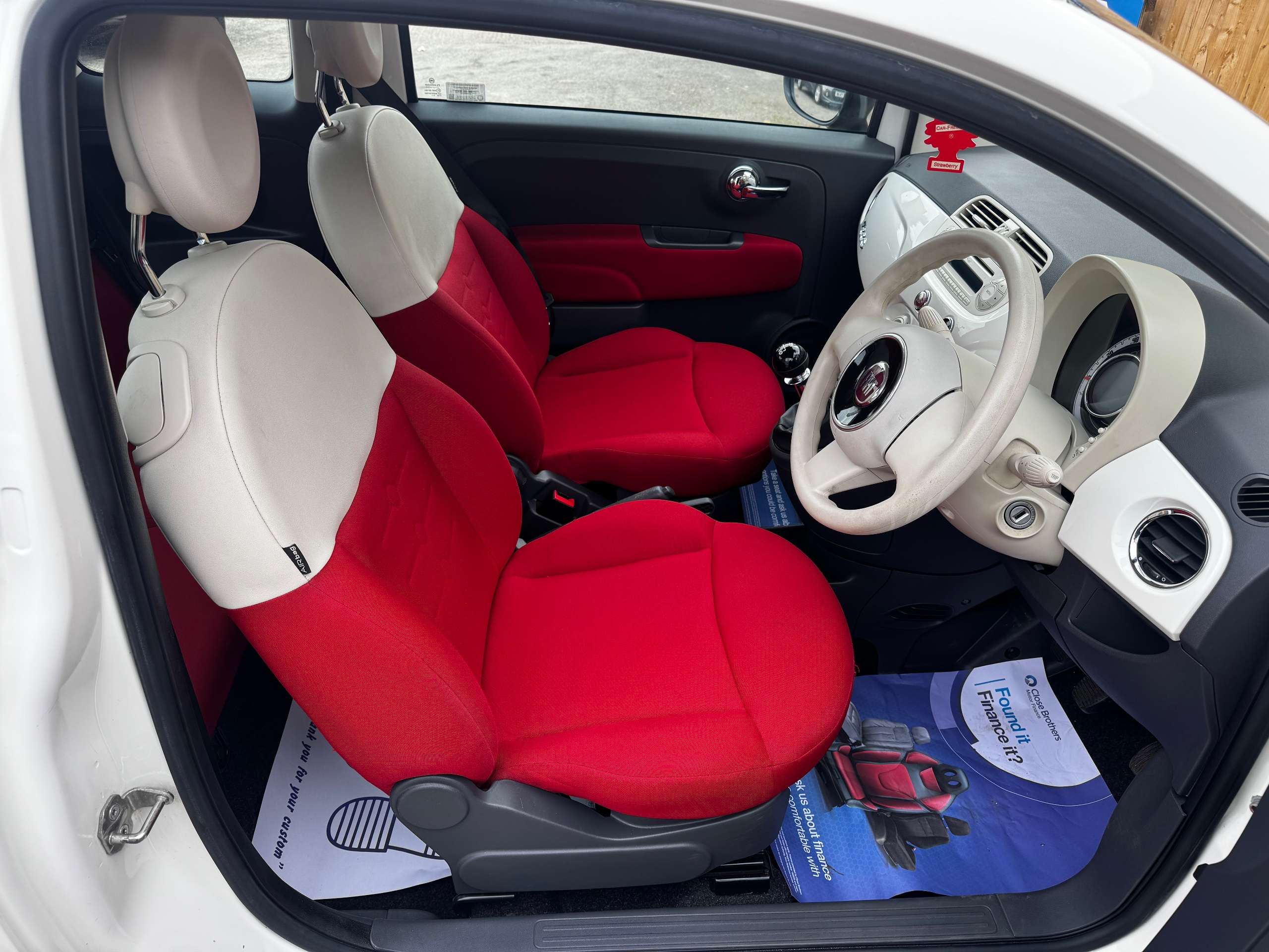 2014 FIAT 500 2014 FIAT 500