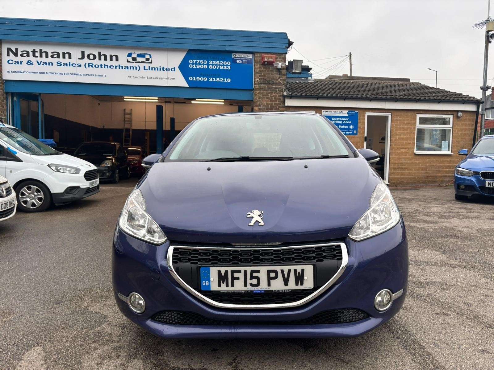 2015 PEUGEOT 208 2015 PEUGEOT 208