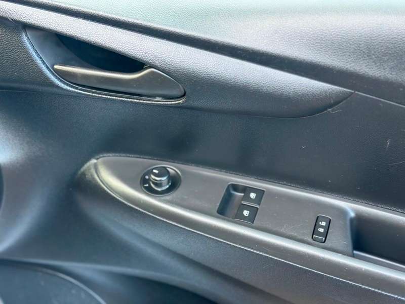 2015 VAUXHALL VIVA 2015 VAUXHALL VIVA