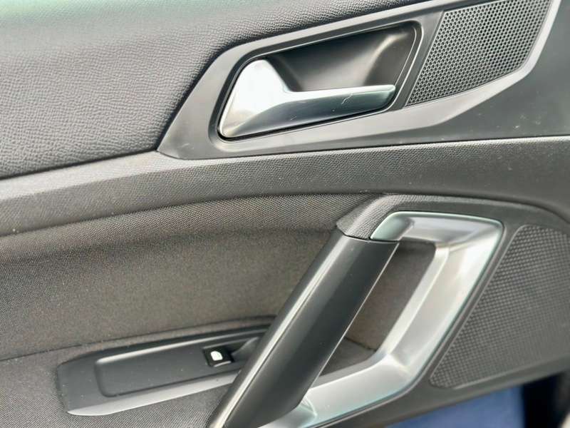 2014 PEUGEOT 308 2014 PEUGEOT 308