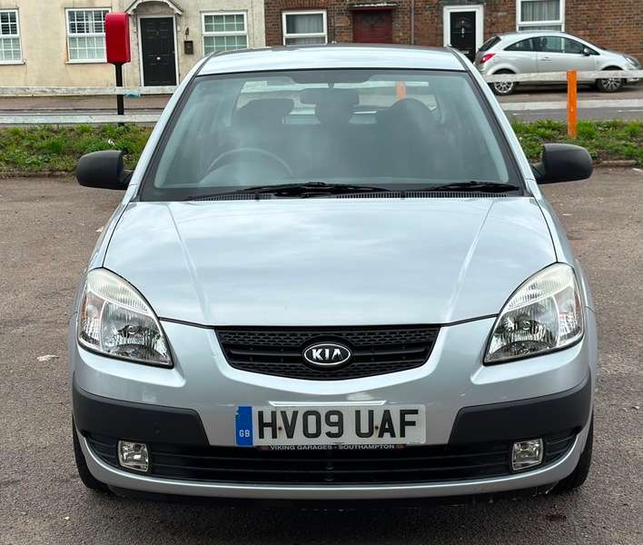 2009 KIA RIO 2009 KIA RIO