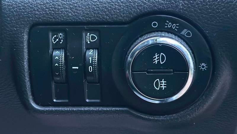 2011 VAUXHALL ASTRA 2011 VAUXHALL ASTRA