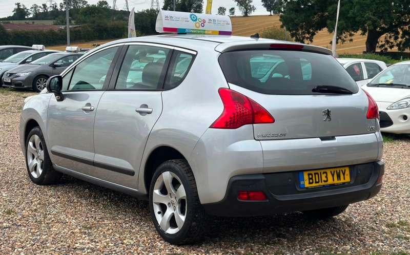 2013 PEUGEOT 3008 2013 PEUGEOT 3008