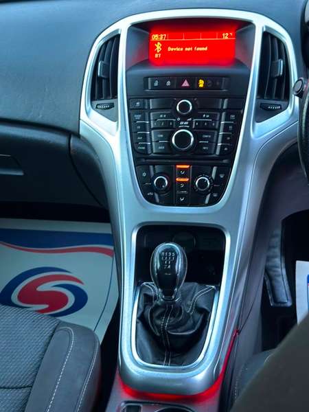 2011 VAUXHALL ASTRA 2011 VAUXHALL ASTRA