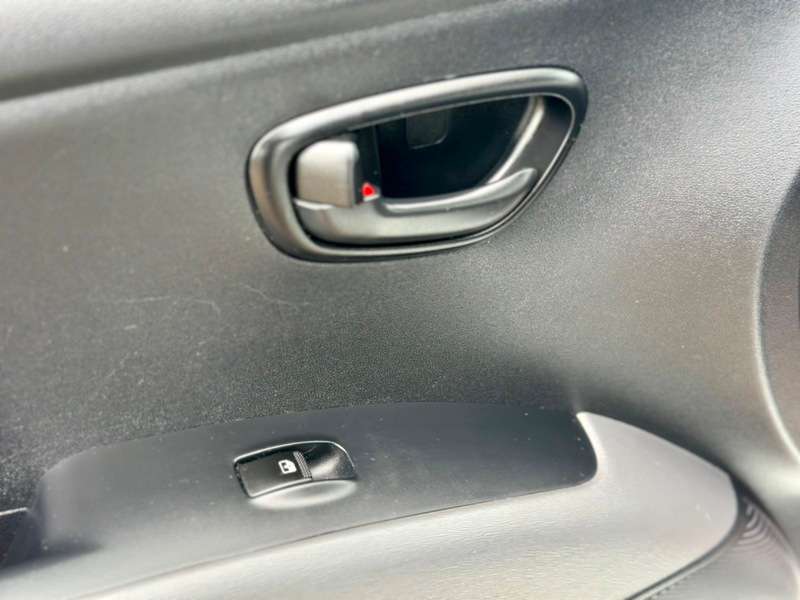 2012 HYUNDAI I10 2012 HYUNDAI I10