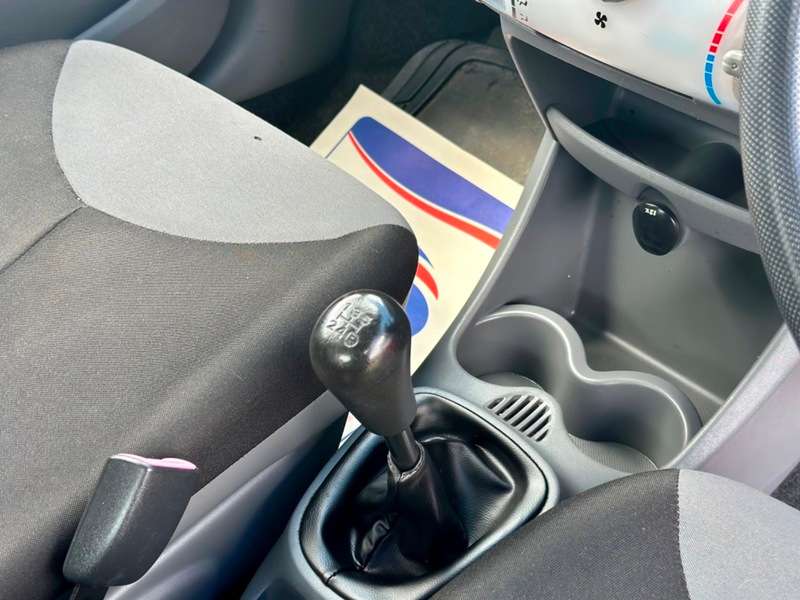 2007 PEUGEOT 107 2007 PEUGEOT 107