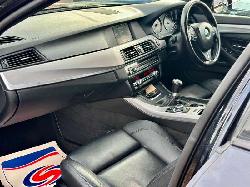 2011 BMW 5 SERIES 2011 BMW 5 SERIES