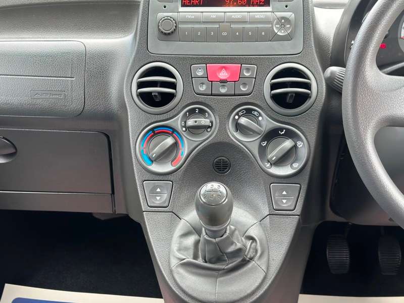 2012 FIAT PANDA 2012 FIAT PANDA