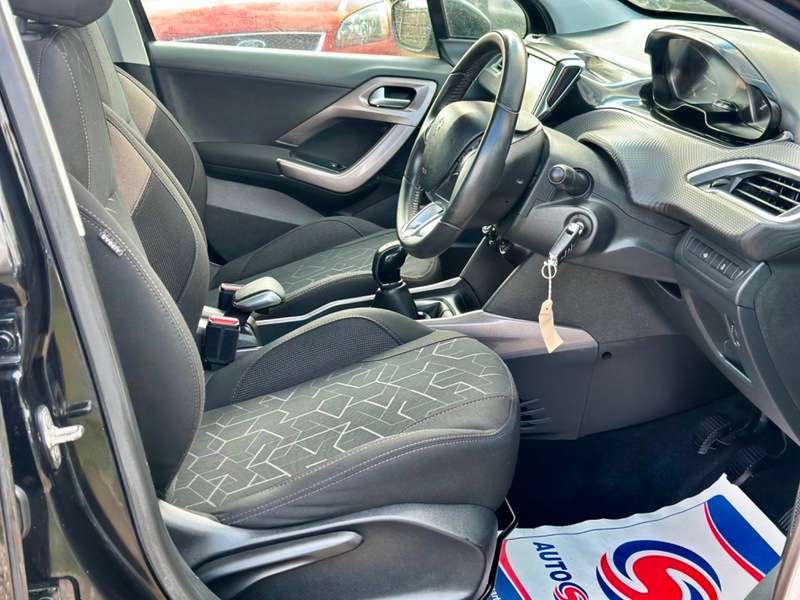 2015 PEUGEOT 2008 2015 PEUGEOT 2008