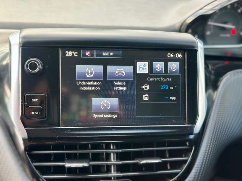 2015 PEUGEOT 2008 2015 PEUGEOT 2008