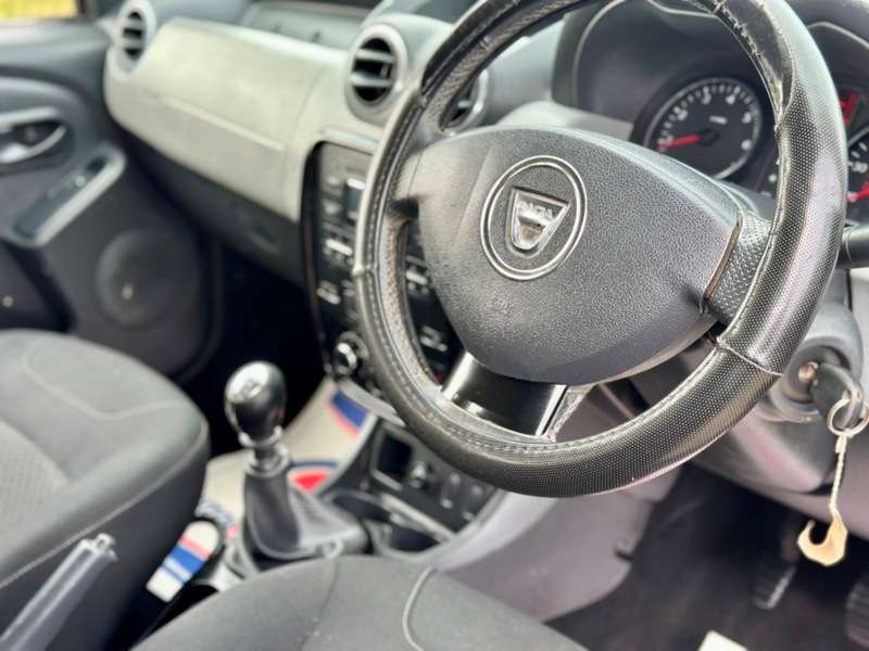 2013 DACIA DUSTER 2013 DACIA DUSTER