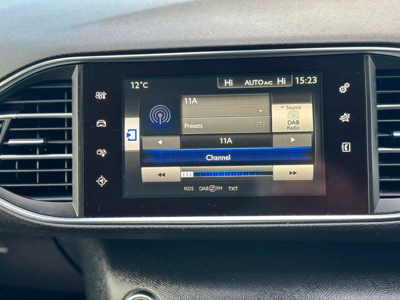 2014 PEUGEOT 308 2014 PEUGEOT 308