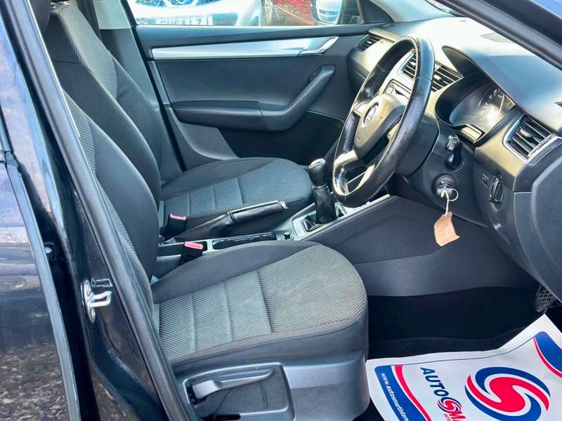 2013 SKODA OCTAVIA 2013 SKODA OCTAVIA