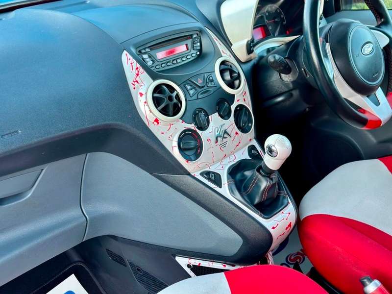 2010 FORD KA 2010 FORD KA