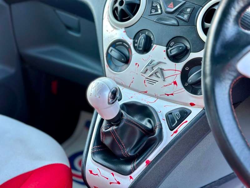 2010 FORD KA 2010 FORD KA