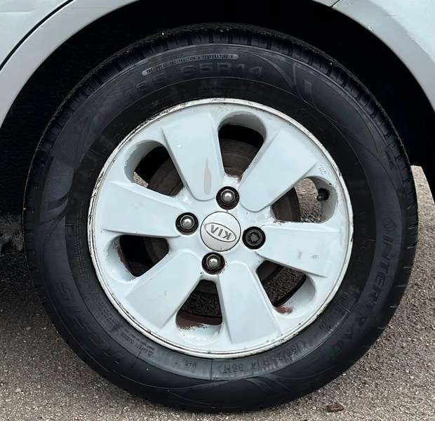 2009 KIA RIO 2009 KIA RIO