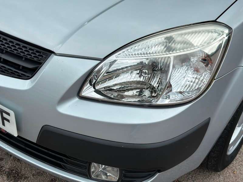 2009 KIA RIO 2009 KIA RIO