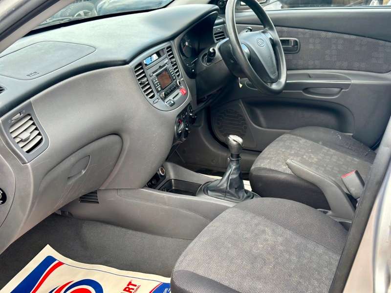 2009 KIA RIO 2009 KIA RIO