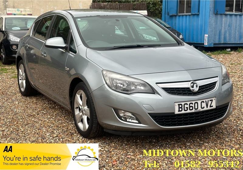 Check out this Vauxhall Astra 2011 Petrol Manual