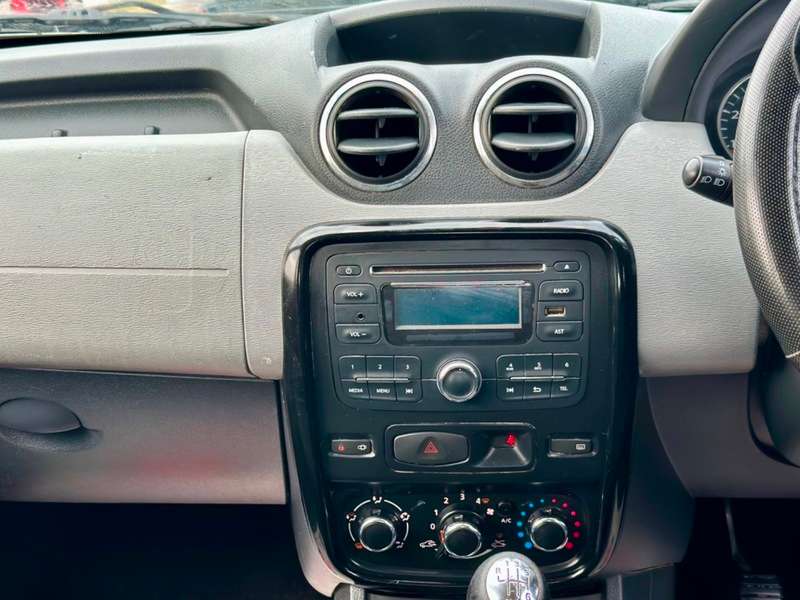 2013 DACIA DUSTER 2013 DACIA DUSTER