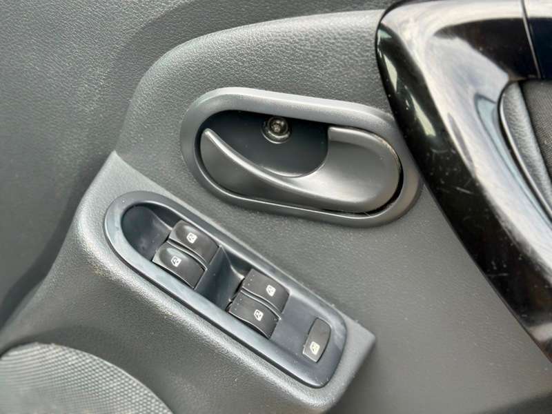 2013 DACIA DUSTER 2013 DACIA DUSTER