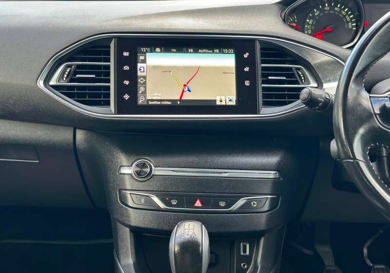 2014 PEUGEOT 308 2014 PEUGEOT 308