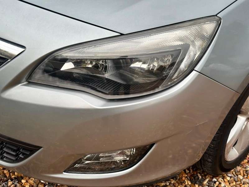 2011 VAUXHALL ASTRA 2011 VAUXHALL ASTRA