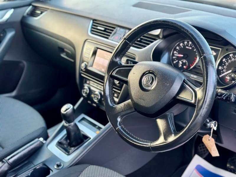 2013 SKODA OCTAVIA 2013 SKODA OCTAVIA